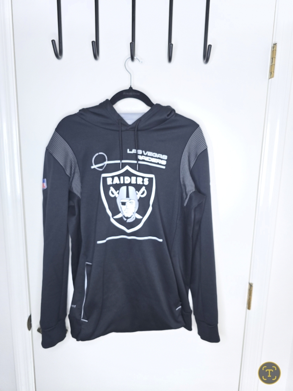 NFL Las Vegas Raiders Black Nike Dri-Fit Pullover Hoodie with White Logo Large